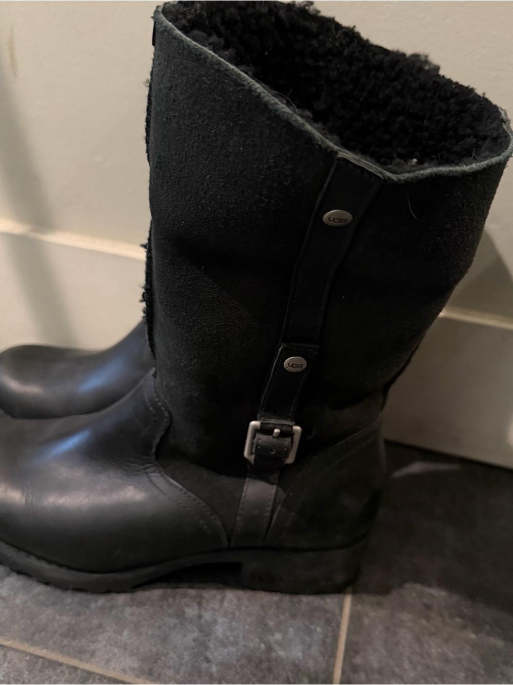 UGG Black Leather Shearling Cuff Buckle Boot - Picture 4 of 10